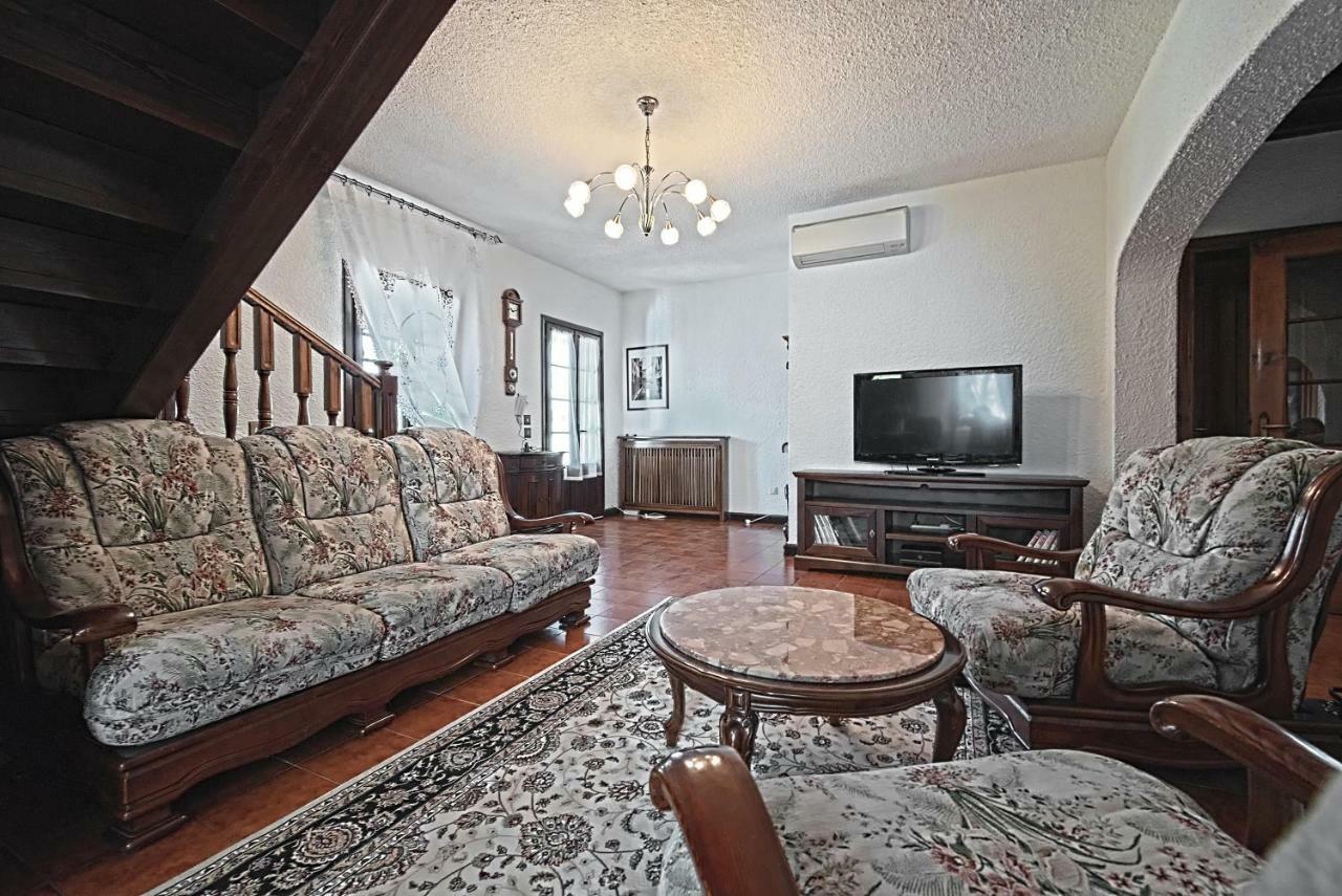 콰르토 달티노 Vecchia Favola House 빌라 외부 사진